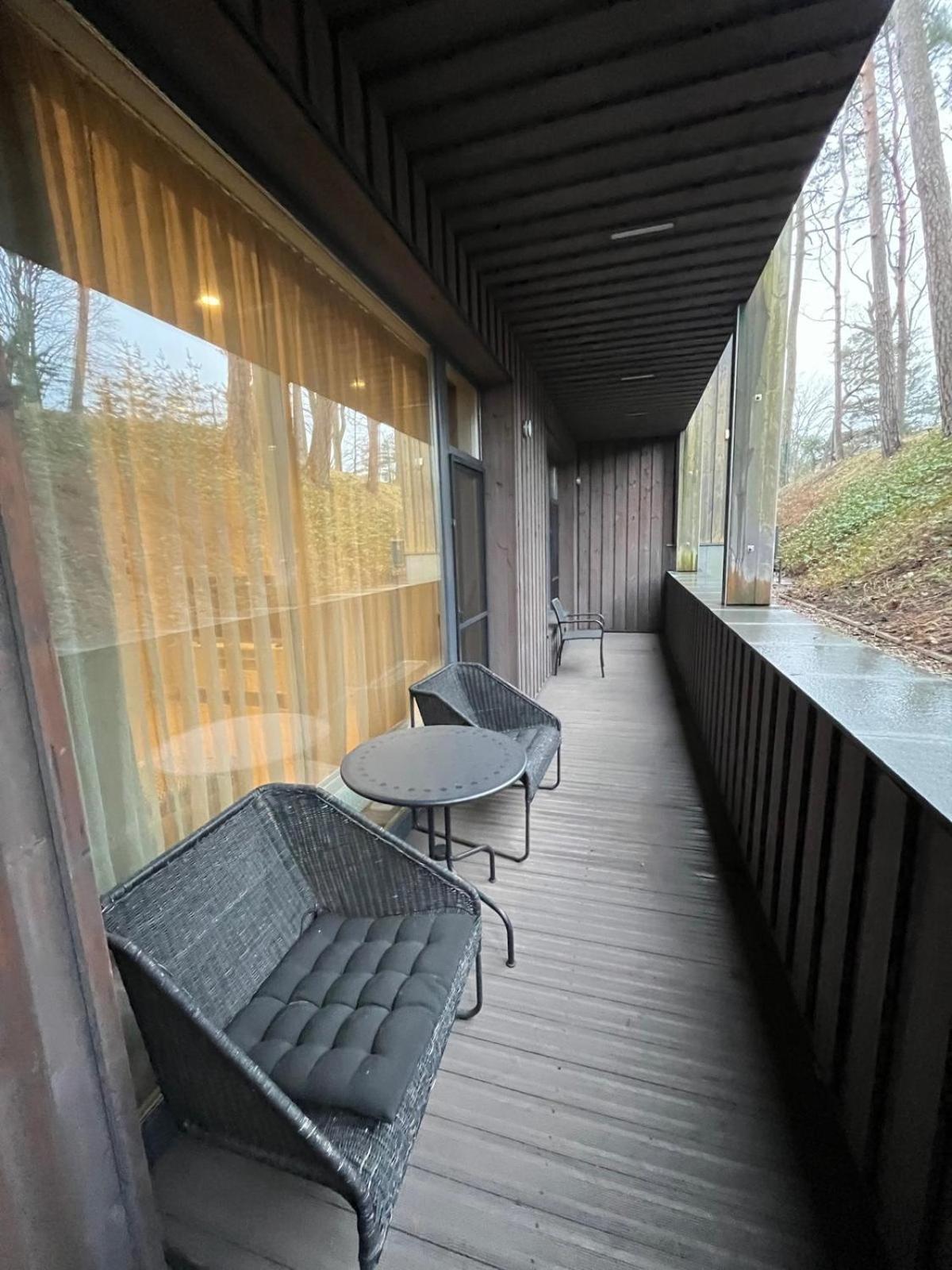 Aparthotel Osobnyak Jūrkalne Exterior foto